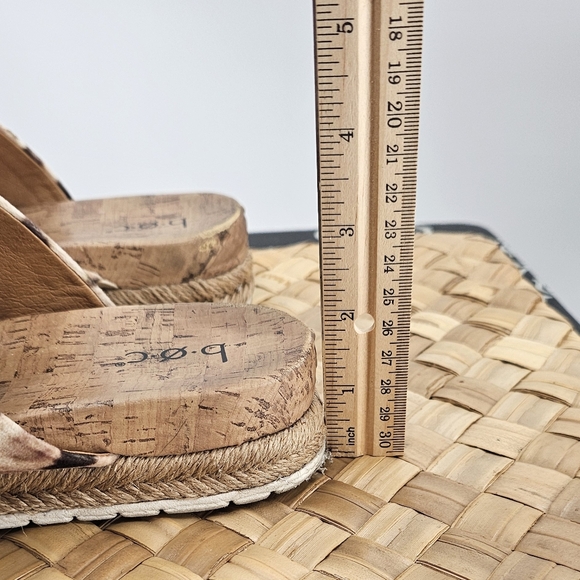 b.o.c. Women's Leopard Print Sandals - Picture 6 of 13